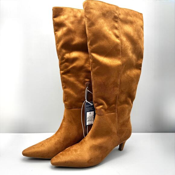 Universal Thread Camel Heeled Boots - Picture 1 of 6